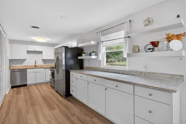 $376,750 | 3785 Somerset Drive Southwest, Marietta, GA 30064