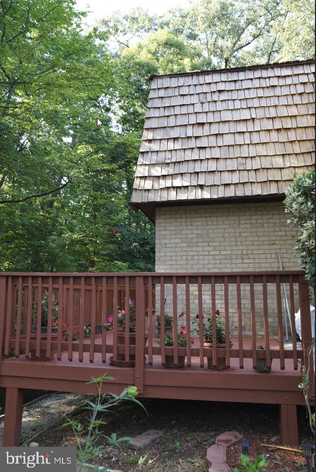 8139 Inverness Ridge Road Potomac, MD 20854 - Photo 2 of 32