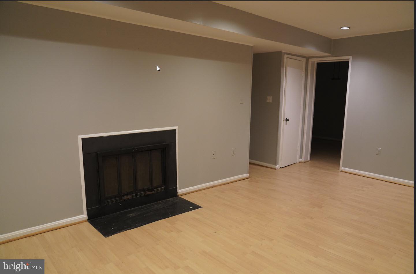 8139 Inverness Ridge Road Potomac, MD 20854 - Photo 25 of 32
