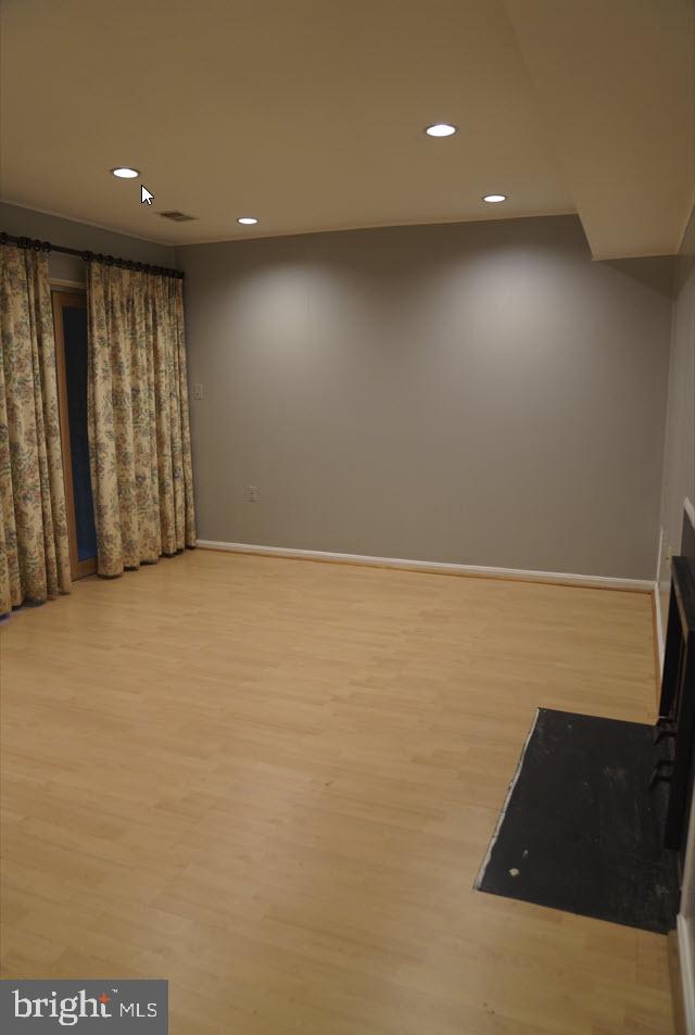 8139 Inverness Ridge Road Potomac, MD 20854 - Photo 26 of 32