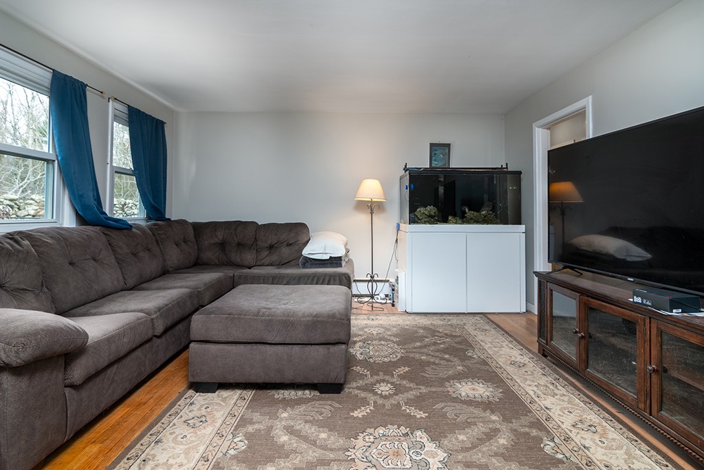 982 Wordens Pond Road South Kingstown, RI 02879 - Photo 17 of 27