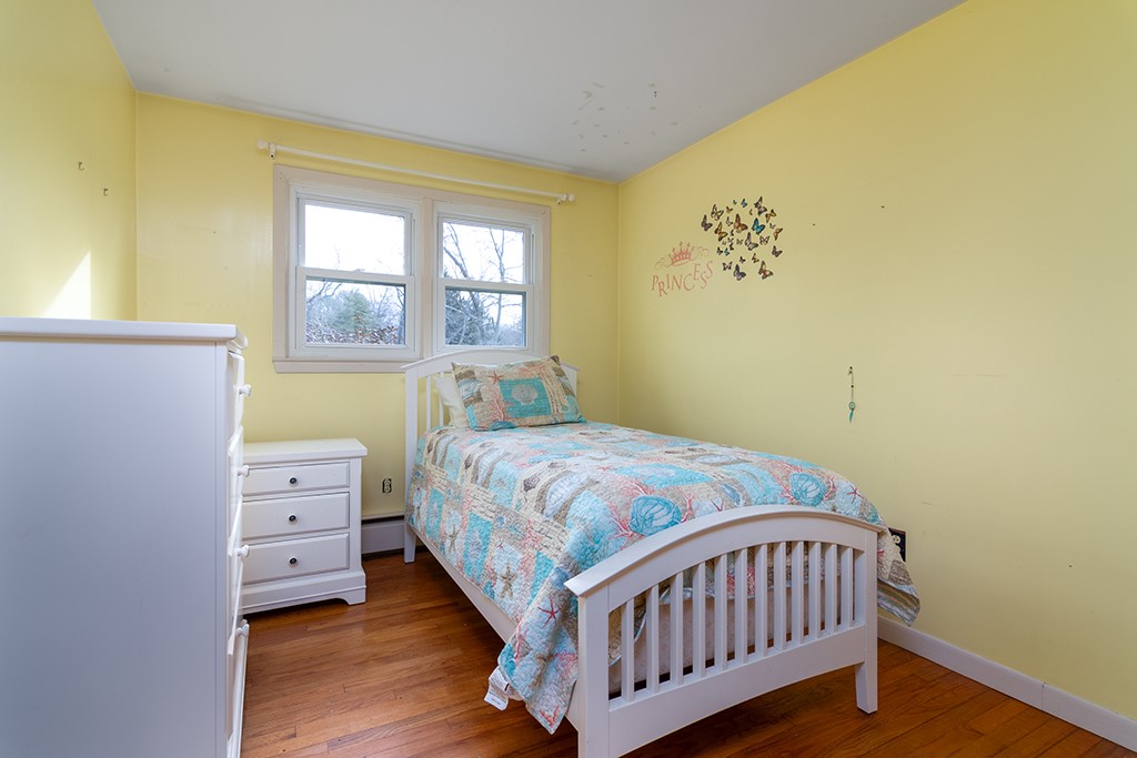 982 Wordens Pond Road South Kingstown, RI 02879 - Photo 21 of 27