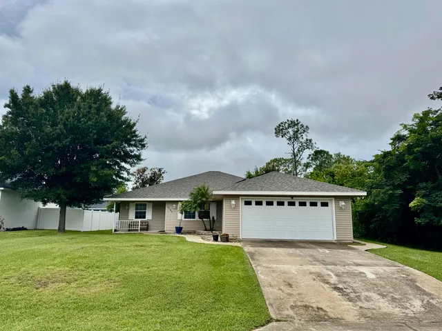 $299,000 | 1521 Lancia Avenue, Sebring, FL 33872