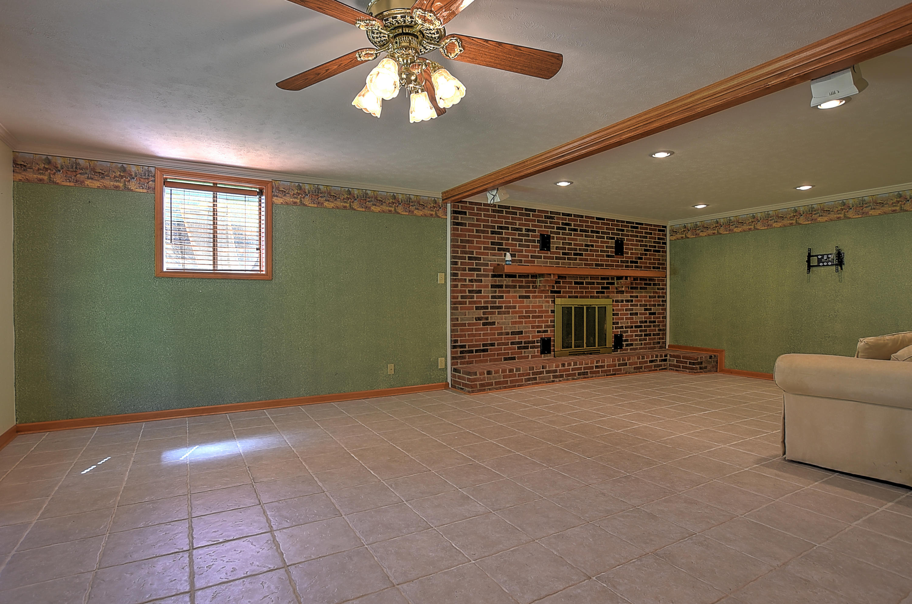 637 Foothills Road Kingsport, TN 37663 - Photo 24 of 35 foothills_-29