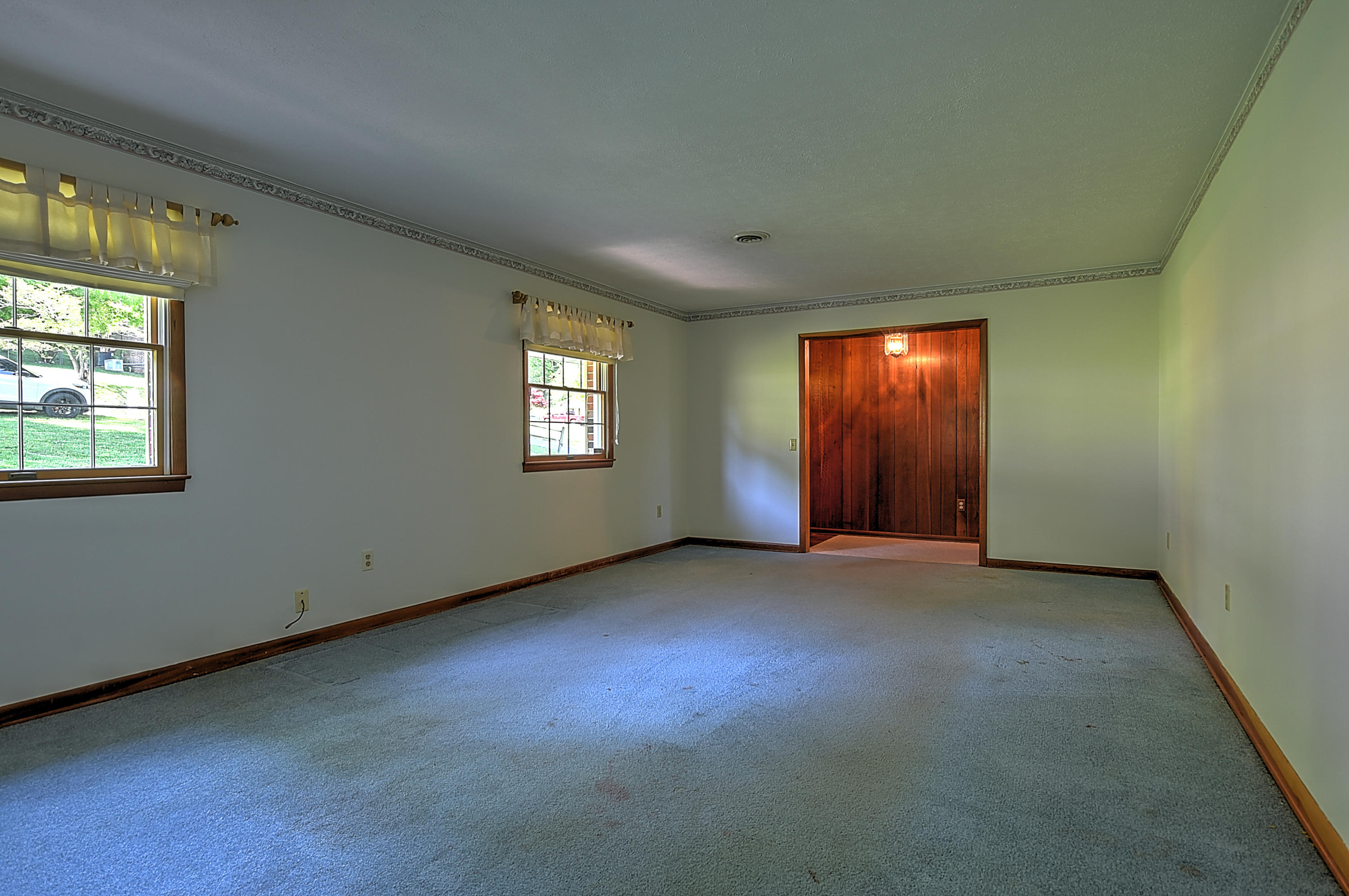 637 Foothills Road Kingsport, TN 37663 - Photo 3 of 35 foothills_-7