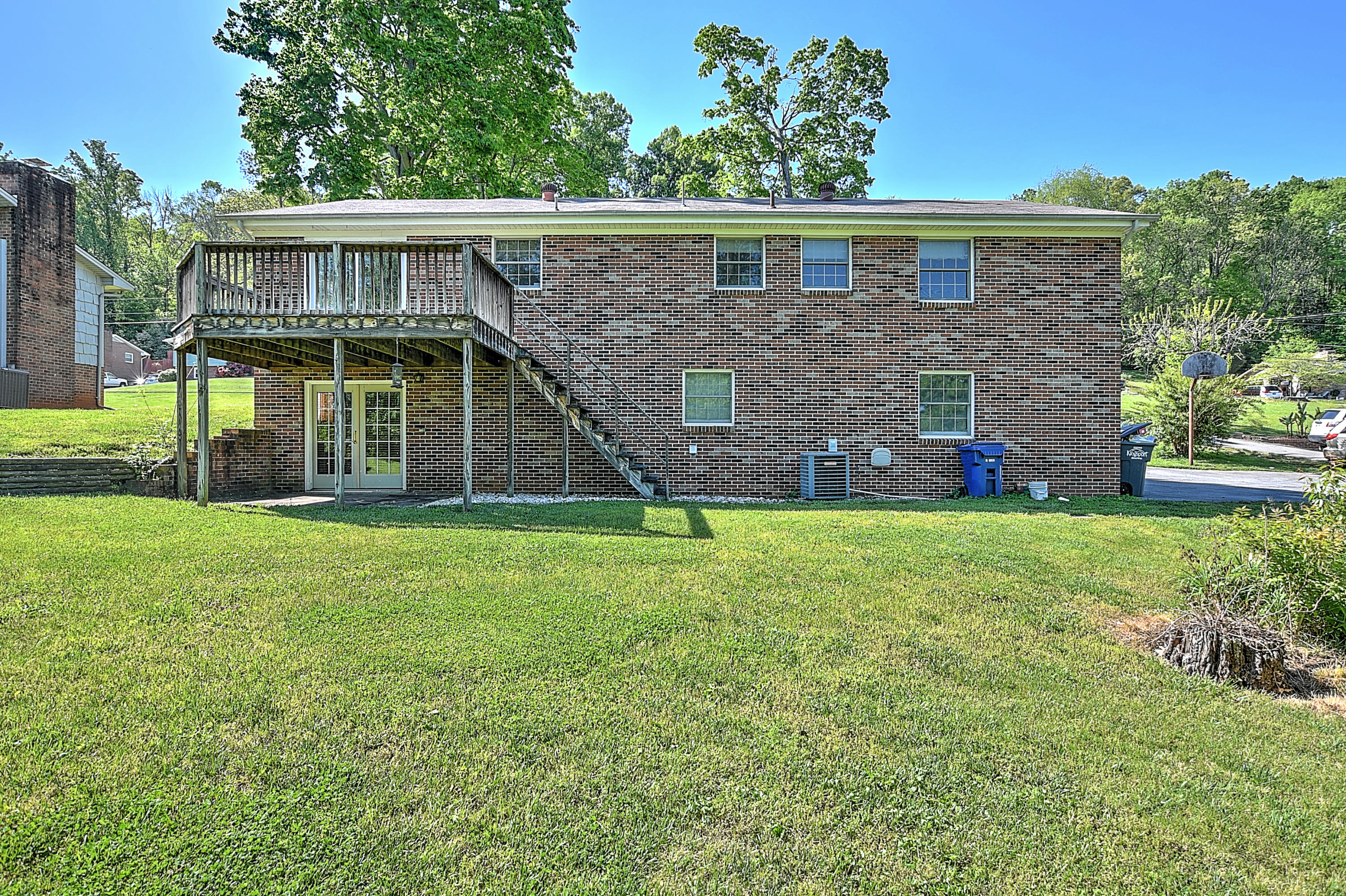 637 Foothills Road Kingsport, TN 37663 - Photo 35 of 35 foothills_-40