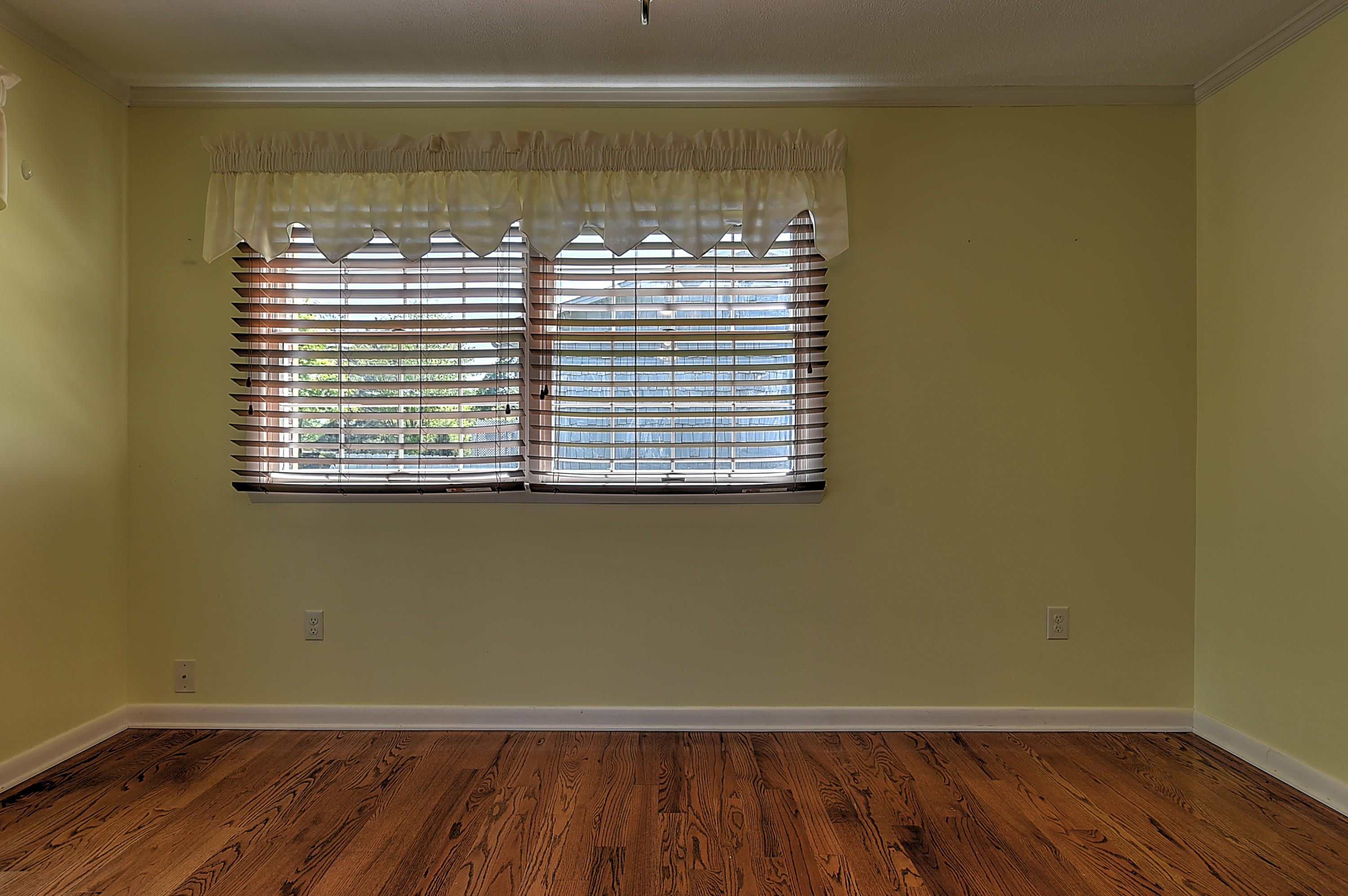 637 Foothills Road Kingsport, TN 37663 - Photo 9 of 35 foothills_-13