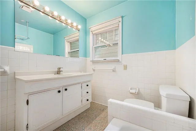 $595,000 | 4304 Brookridge Drive, Fairway, KS 66205