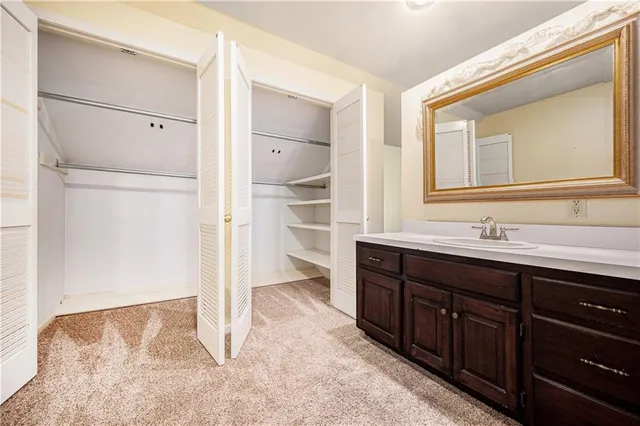 $595,000 | 4304 Brookridge Drive, Fairway, KS 66205