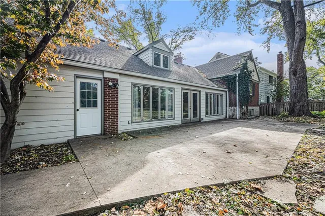 $595,000 | 4304 Brookridge Drive, Fairway, KS 66205