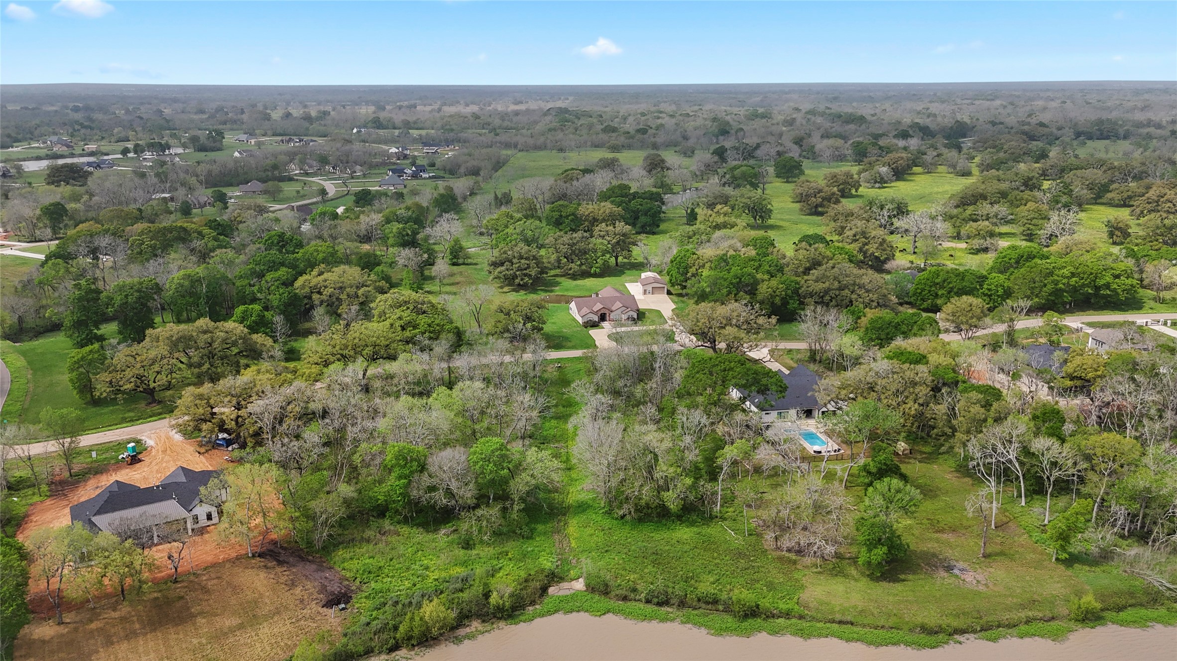 21502 Chenango Lake Drive Angleton, TX 77515 - Photo 9 of 18