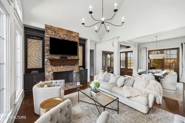 $1,575,000 | 12485 Ivy Lake Drive, Knoxville, TN 37934