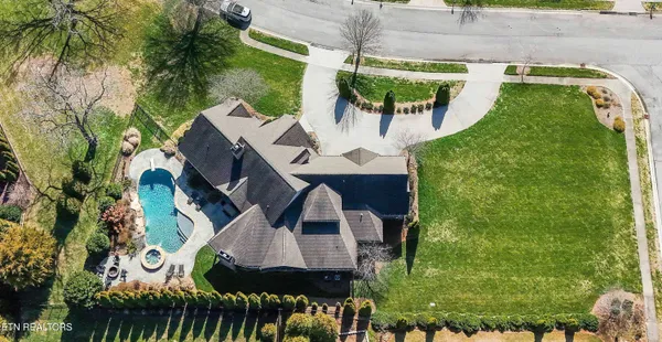 $1,575,000 | 12485 Ivy Lake Drive, Knoxville, TN 37934