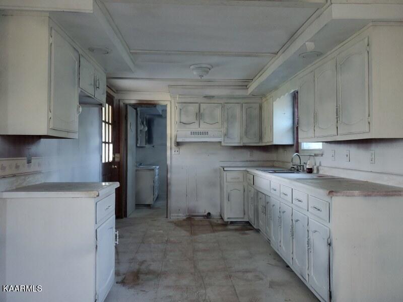 293 Randolph Fridley Road Sweetwater, TN 37874 - Photo 2 of 10 KITCHEN (2)