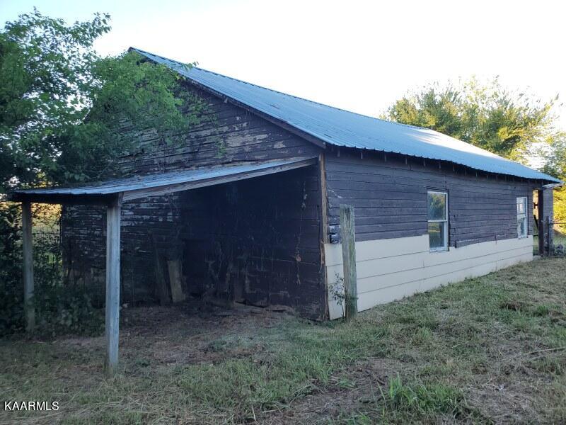 293 Randolph Fridley Road Sweetwater, TN 37874 - Photo 8 of 10 BARN