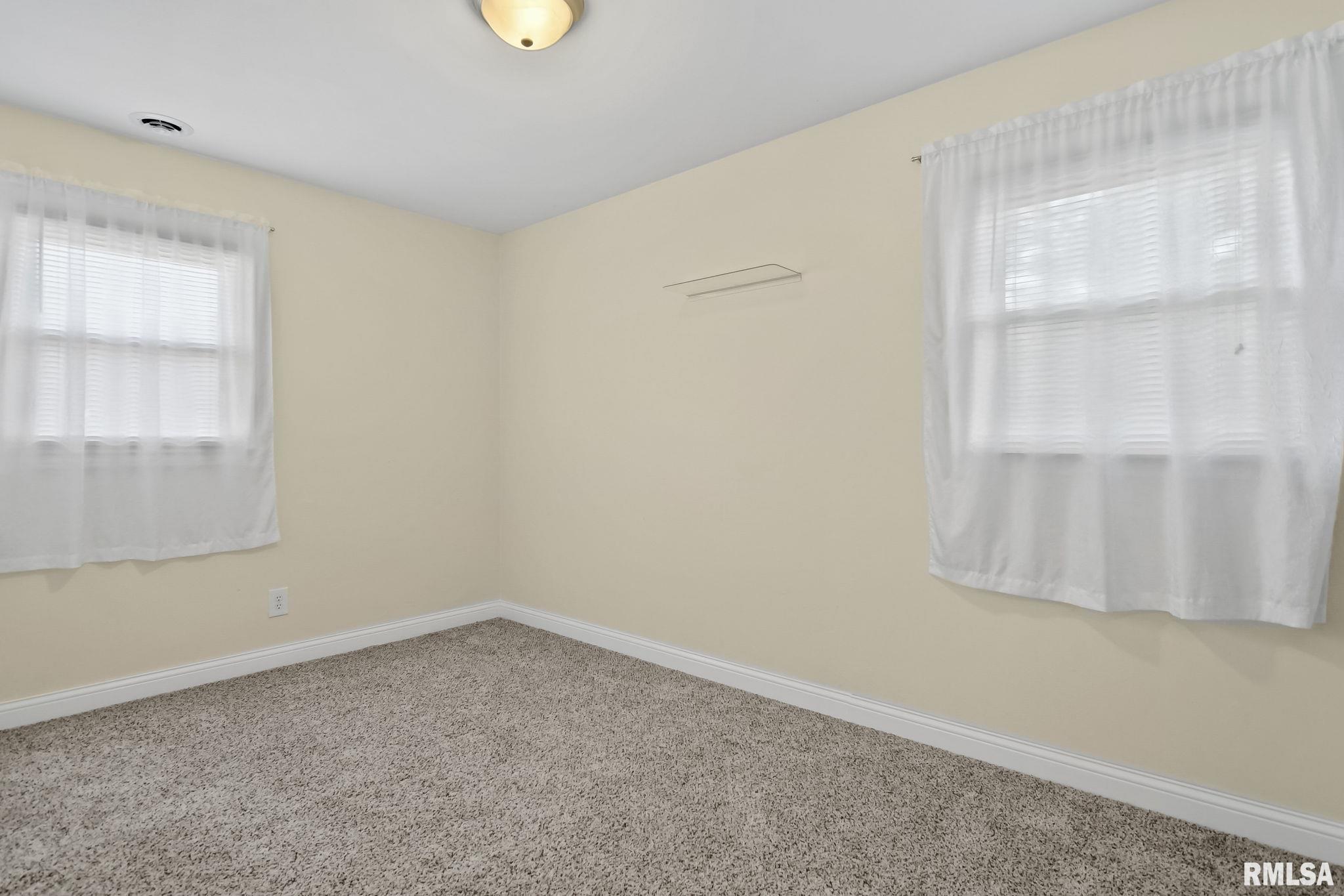 1712 Albert Street Springfield, IL 62702 - Photo 18 of 28