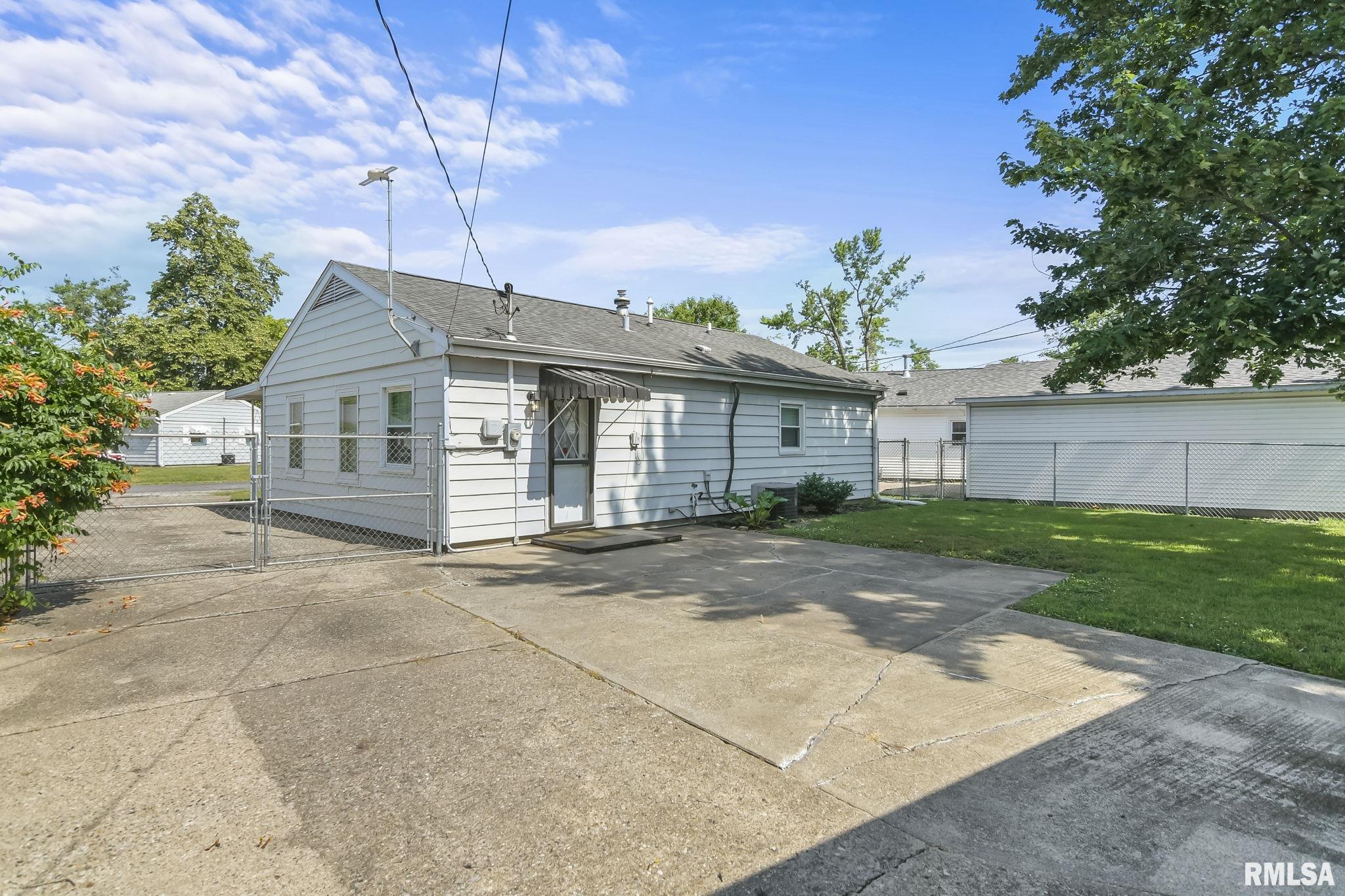 1712 Albert Street Springfield, IL 62702 - Photo 24 of 28