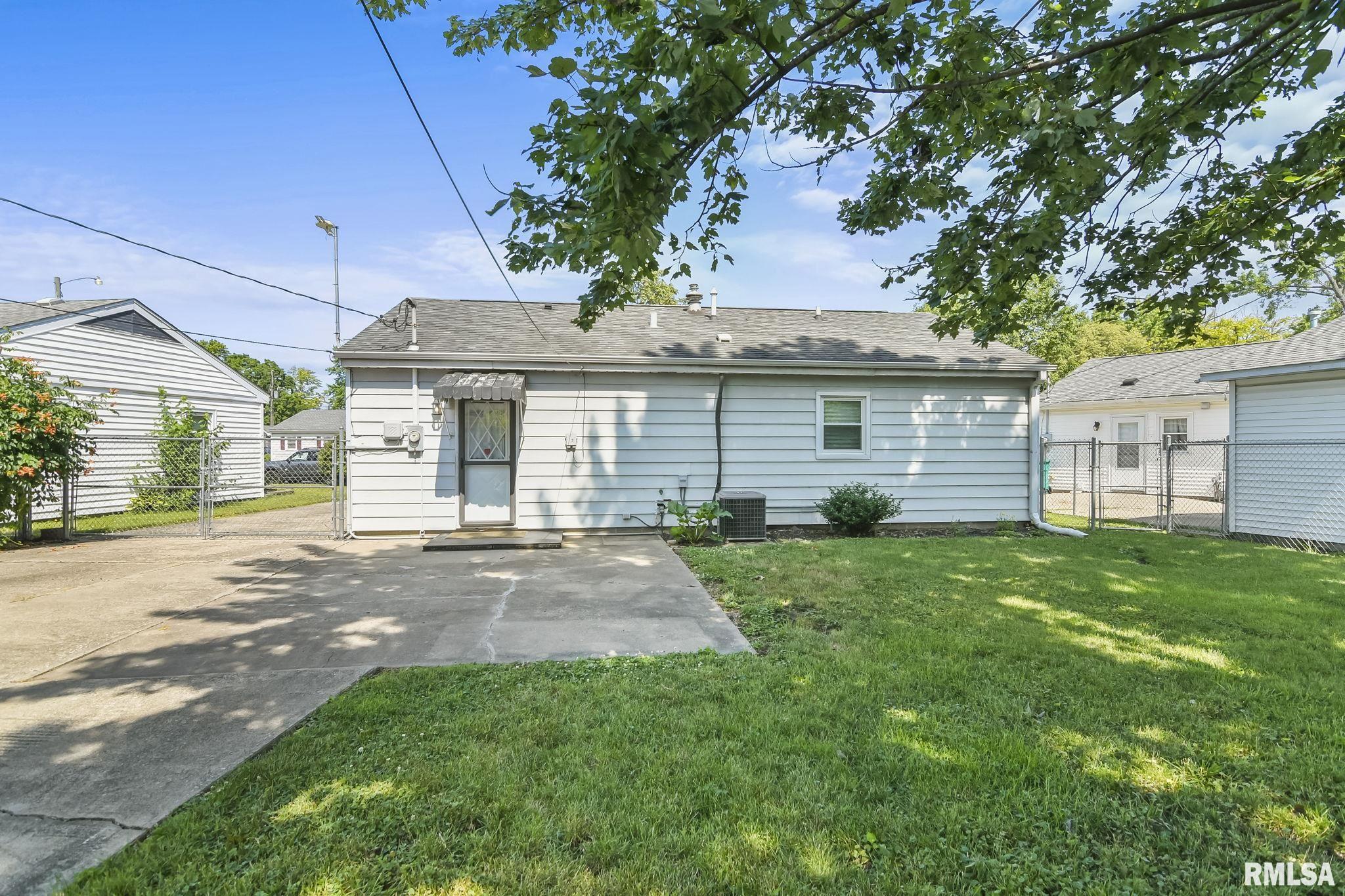 1712 Albert Street Springfield, IL 62702 - Photo 25 of 28