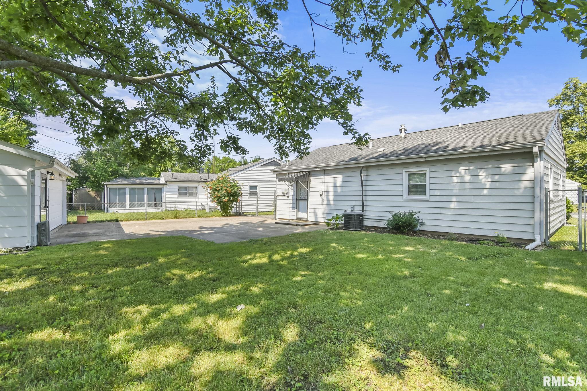 1712 Albert Street Springfield, IL 62702 - Photo 26 of 28