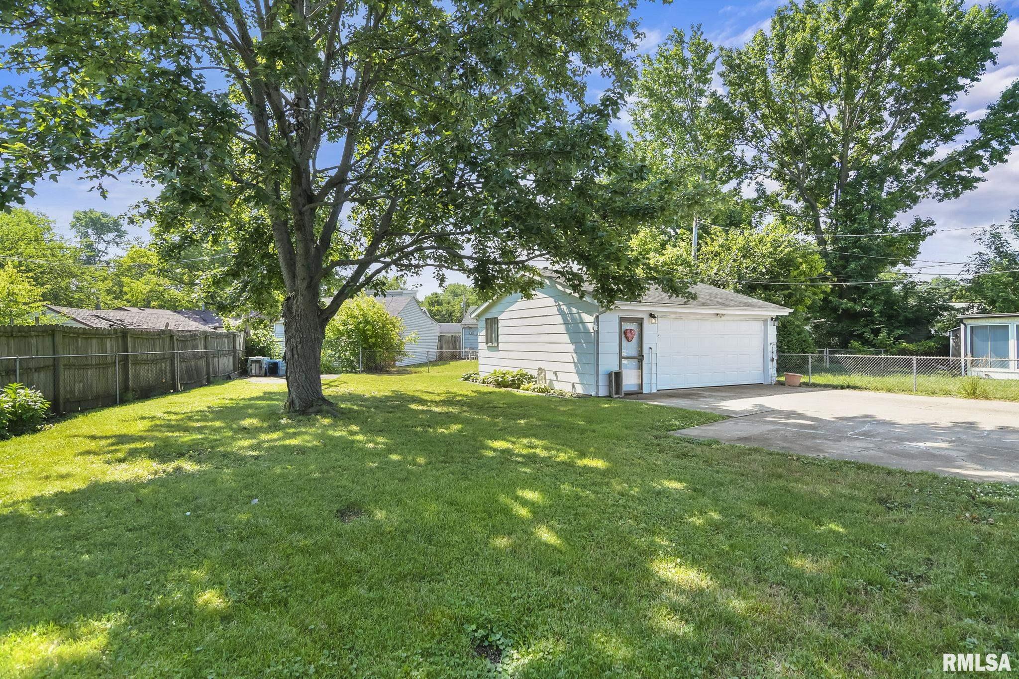 1712 Albert Street Springfield, IL 62702 - Photo 27 of 28