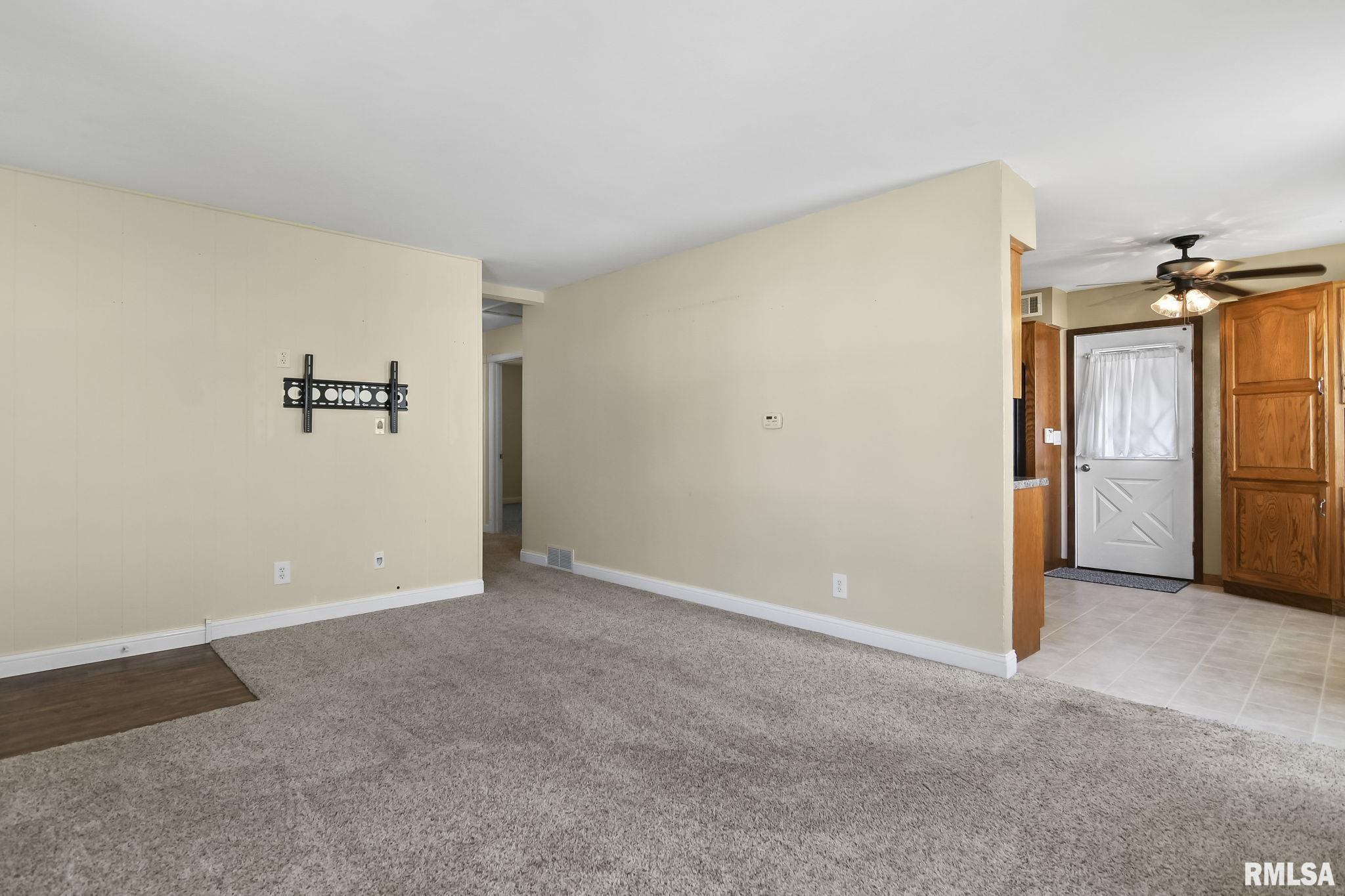 1712 Albert Street Springfield, IL 62702 - Photo 6 of 28