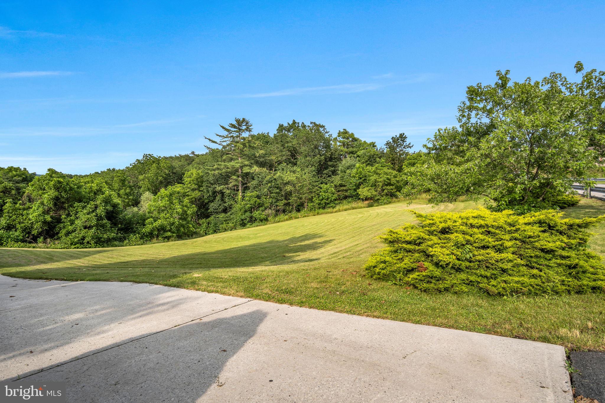 55 Ridge Avenue Carlisle, PA 17013 - Photo 30 of 36