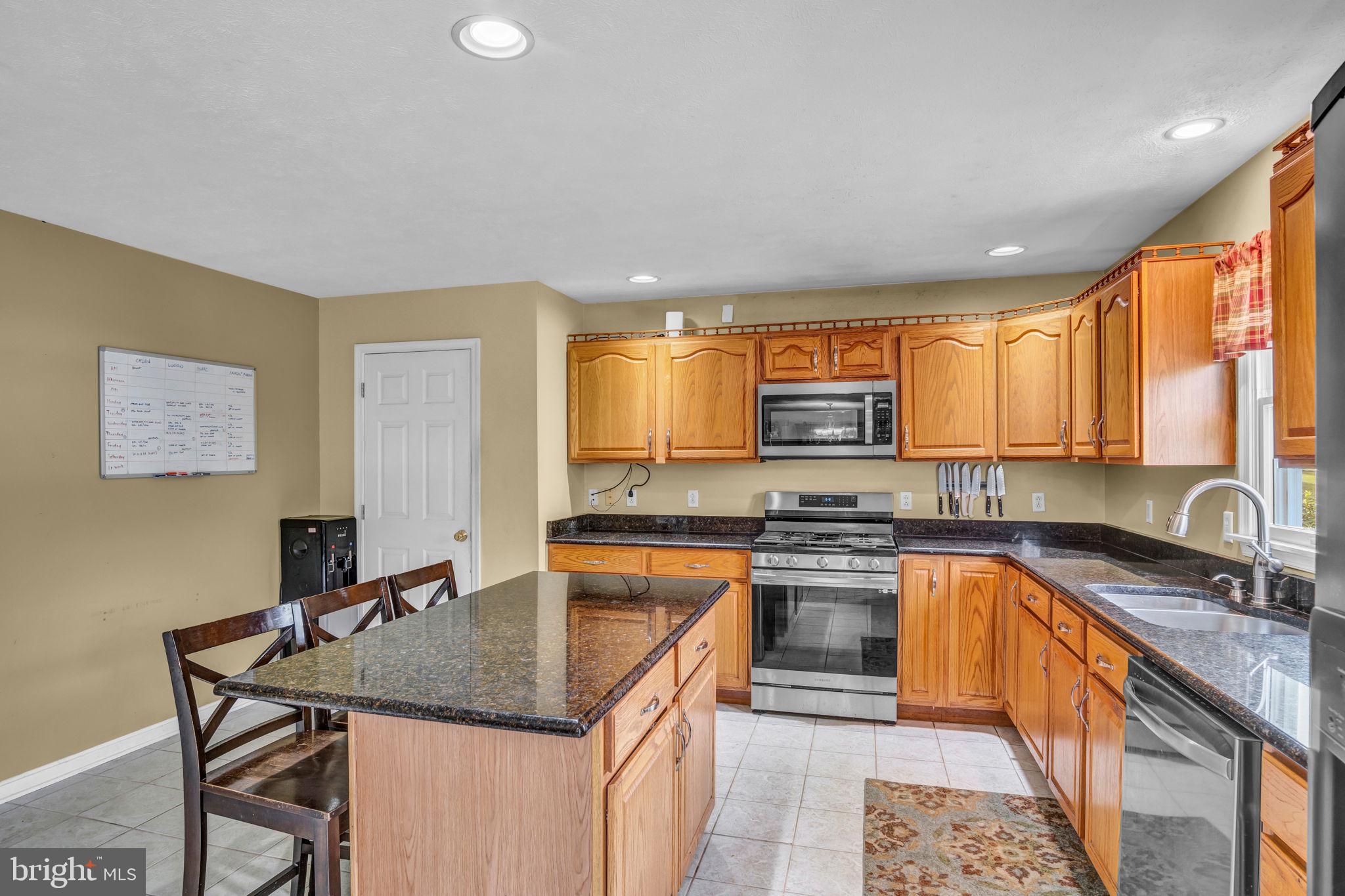 55 Ridge Avenue Carlisle, PA 17013 - Photo 7 of 36