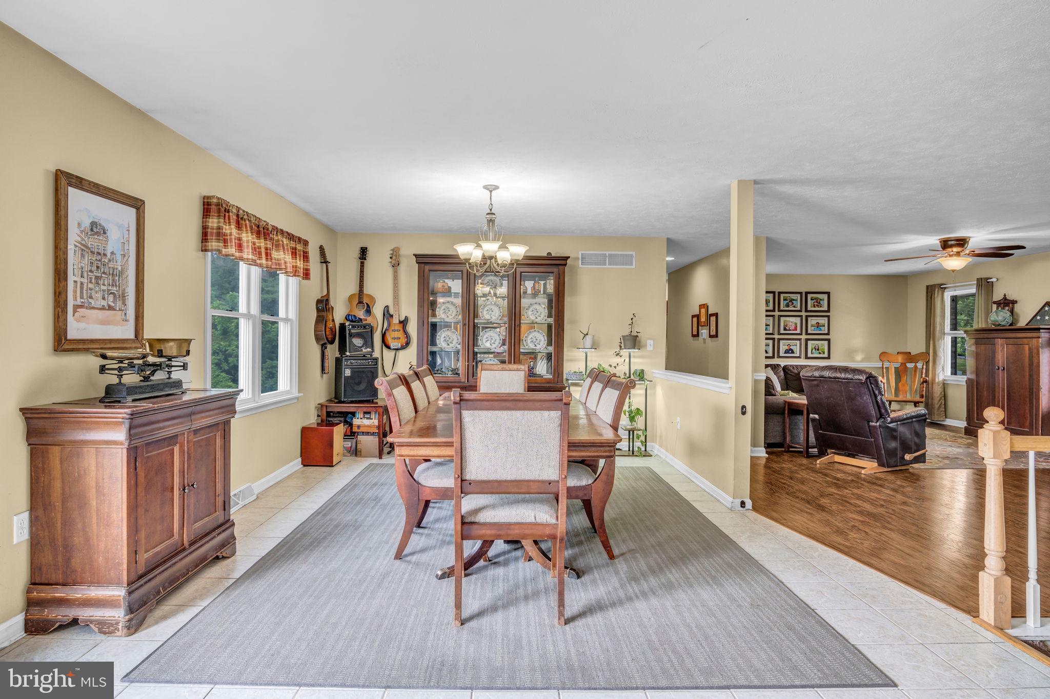 55 Ridge Avenue Carlisle, PA 17013 - Photo 9 of 36