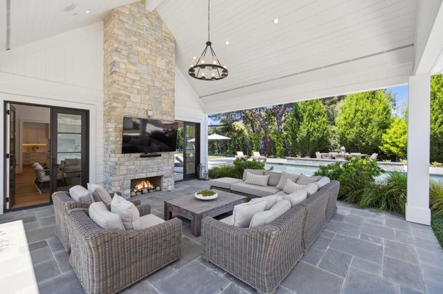 $16,980,000 | 55 Irving Avenue, Atherton, CA 94027