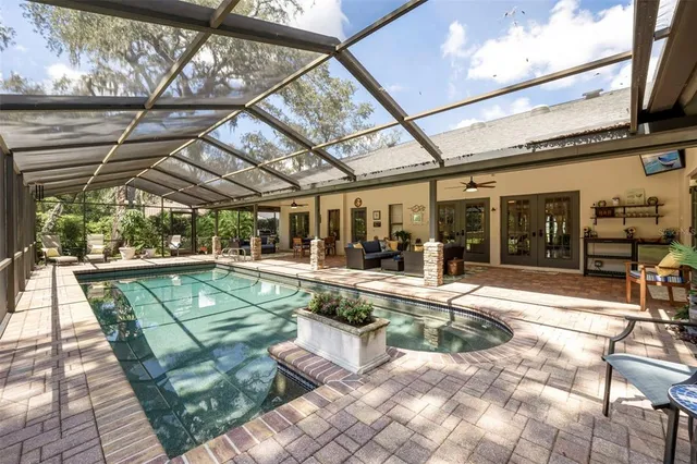 $1,200,000 | 632 Royal Dornock Court, Tarpon Springs, FL 34688
