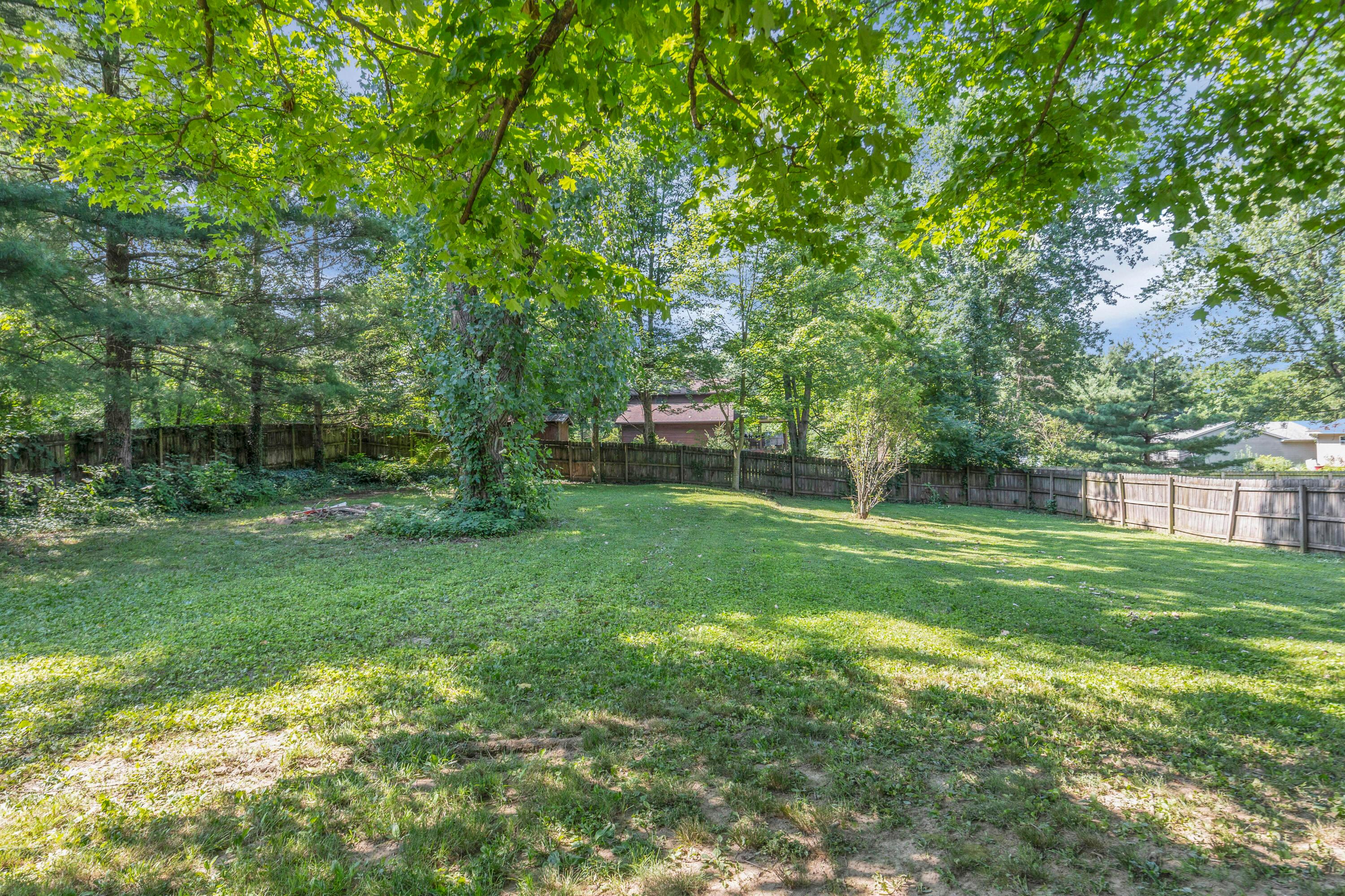 281 Middle Ground Road Southwest Pataskala, OH 43062 - Photo 50 of 52 Backyard