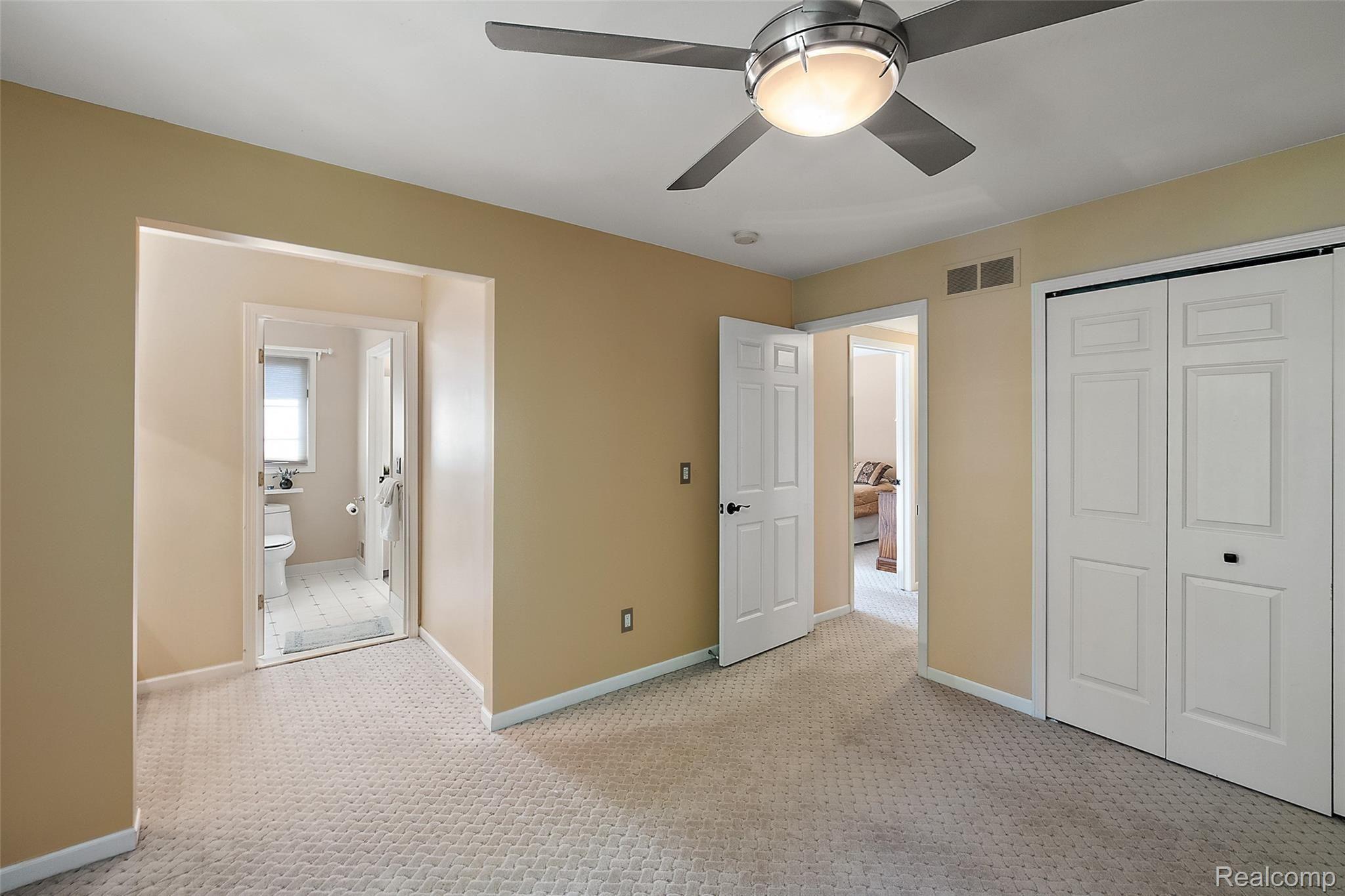 3501 Warwick Drive Rochester, MI 48309 - Photo 38 of 67 3501 Warwick Dr-61.jpg