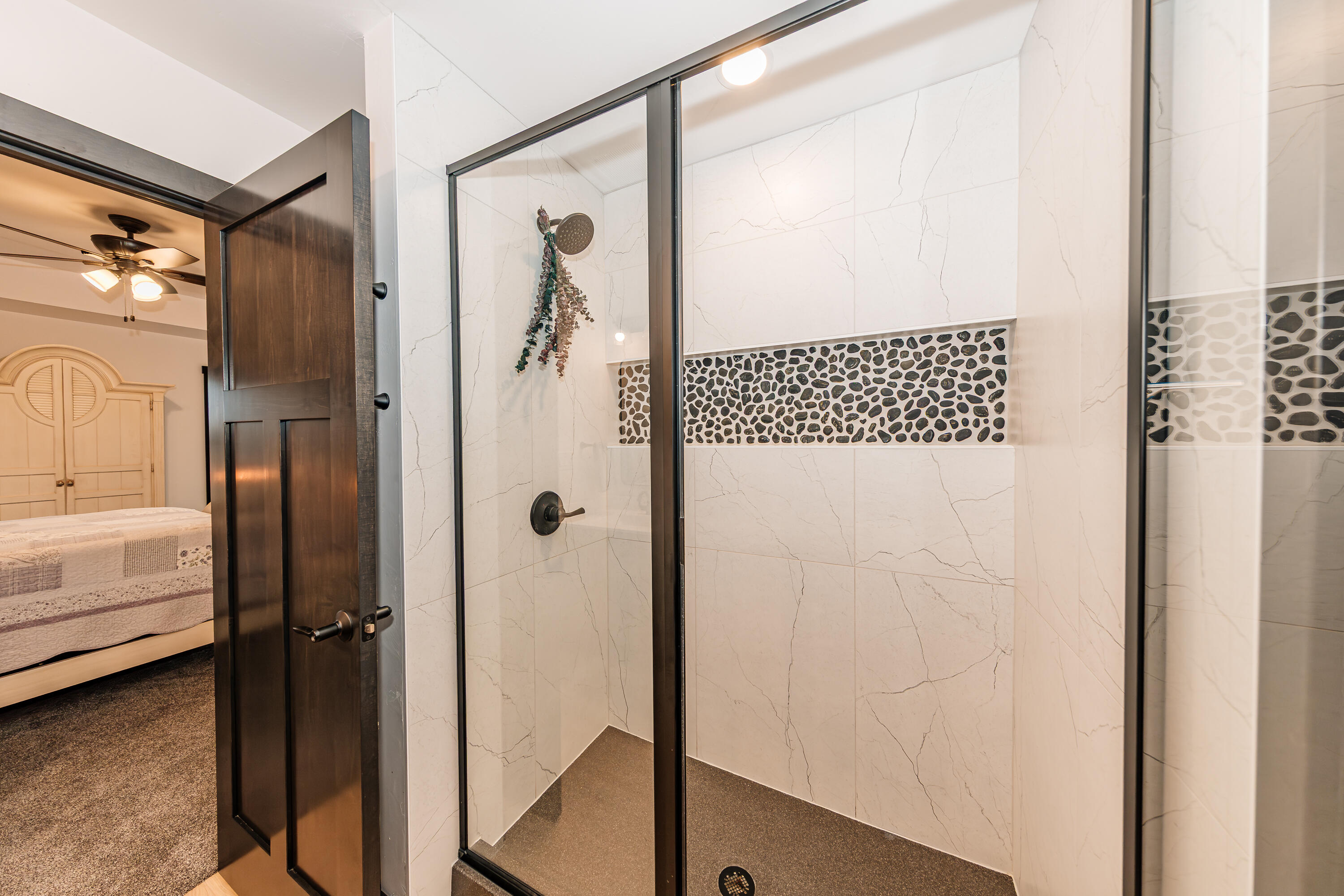 555 Lake Breeze Lane Random Lake, WI 53075 - Photo 25 of 40 555 Lake Breeze Ln-27