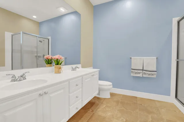 $989,000 | 2688 East Community Drive, Jupiter, FL 33458