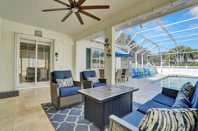 $989,000 | 2688 East Community Drive, Jupiter, FL 33458
