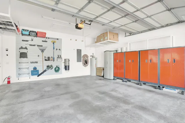 $989,000 | 2688 East Community Drive, Jupiter, FL 33458