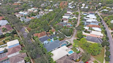 $989,000 | 2688 East Community Drive, Jupiter, FL 33458