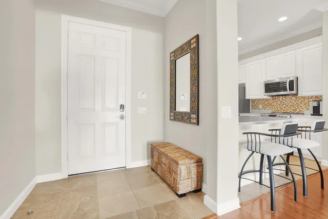 $989,000 | 2688 East Community Drive, Jupiter, FL 33458