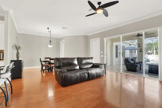 $989,000 | 2688 East Community Drive, Jupiter, FL 33458