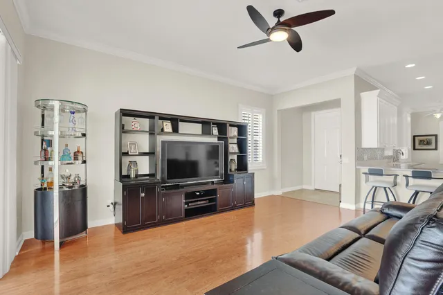 $989,000 | 2688 East Community Drive, Jupiter, FL 33458