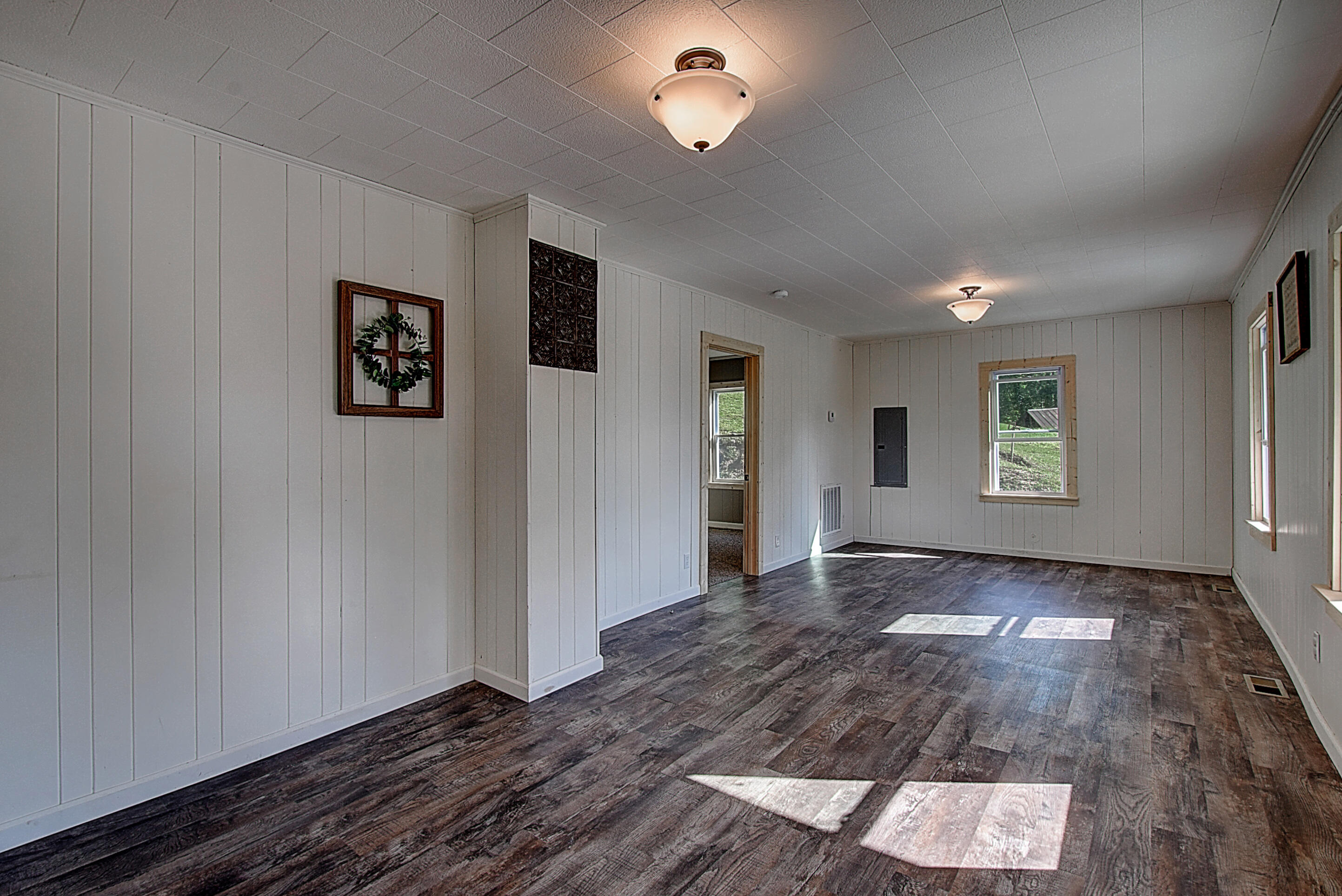 738 Piney Grove Road Hampton, TN 37658 - Photo 10 of 35 DSC_0112And8more