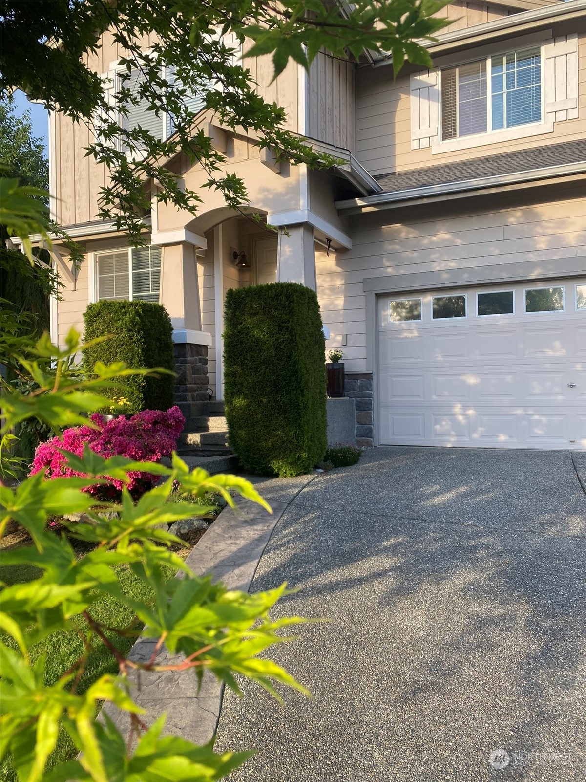 8634 Northeast 201st Place Bothell, WA 98011 - Photo 2 of 40 Gallery Image 2