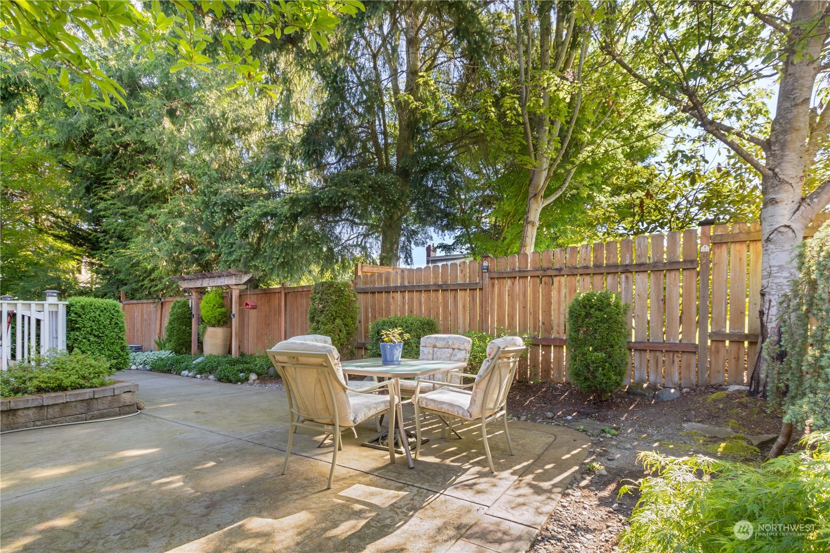 8634 Northeast 201st Place Bothell, WA 98011 - Photo 29 of 40 Gallery Image 29