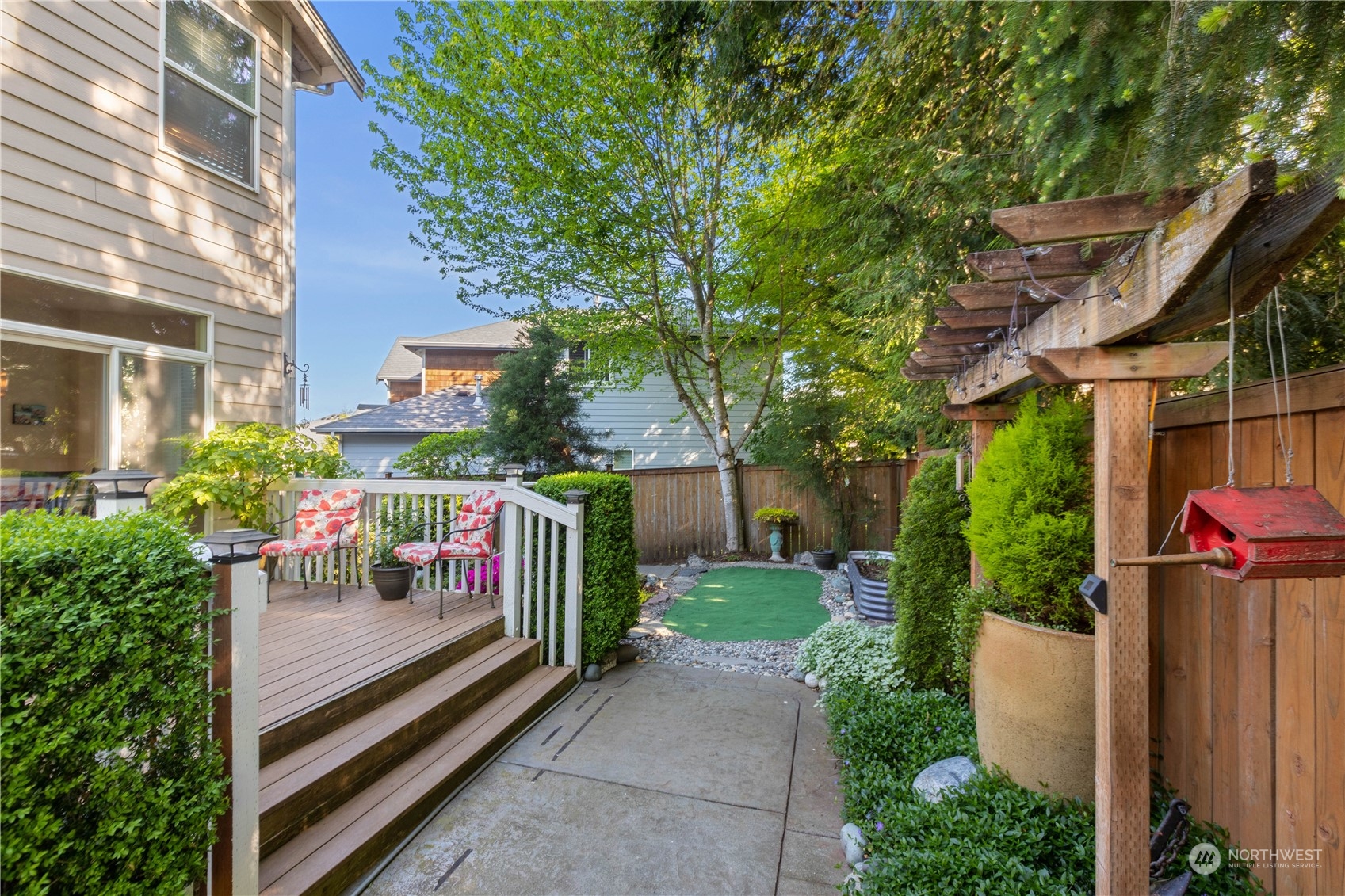 8634 Northeast 201st Place Bothell, WA 98011 - Photo 31 of 40 Gallery Image 31