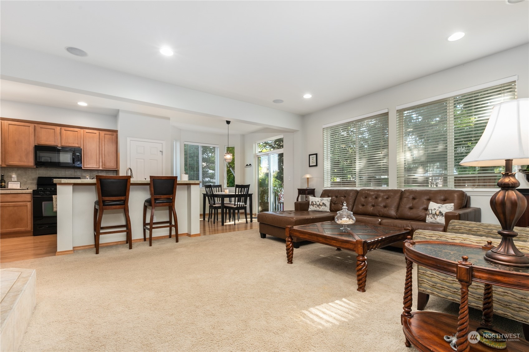 8634 Northeast 201st Place Bothell, WA 98011 - Photo 6 of 40 Gallery Image 6