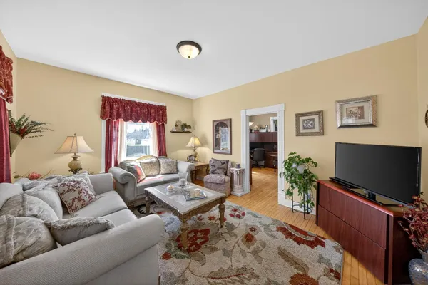 $229,900 | 517 Pleasant Street Northeast, Preston, MN 55965