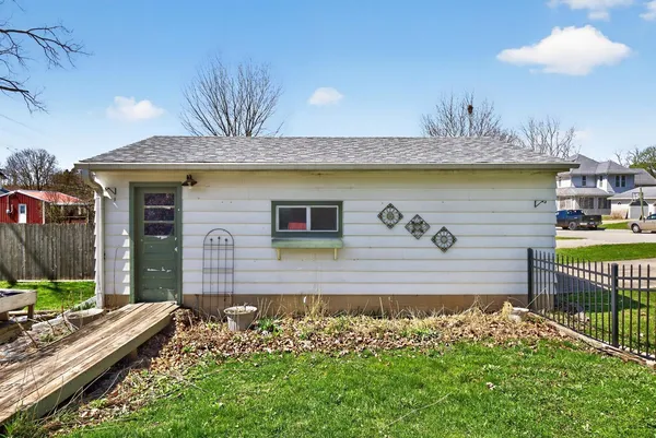 $229,900 | 517 Pleasant Street Northeast, Preston, MN 55965