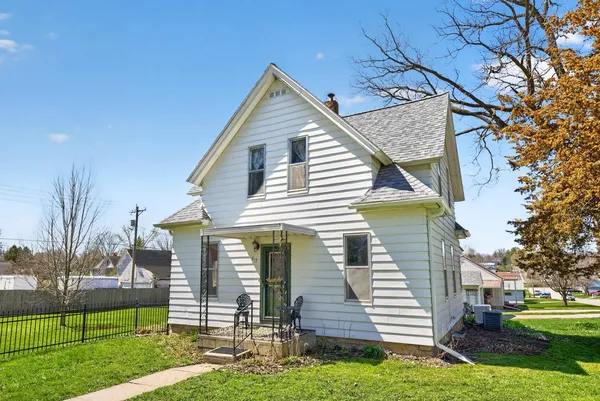 $229,900 | 517 Pleasant Street Northeast, Preston, MN 55965