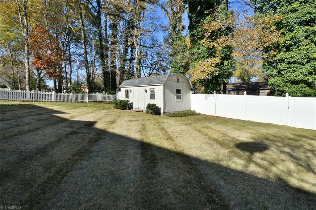 145 Bickerstaff Road Clemmons, NC 27012 - Photo 28 of 28 Storage bldg in backyard sold "as is"