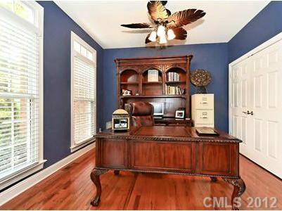 16621 Turtle Point Road Charlotte, NC 28278 - Photo 3 of 16 a living room with furniture with wooden floor